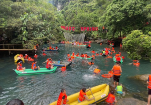 Vườn Quốc gia Phong Nha – Kẻ Bàng đón hơn 48.000 lượt khách đến du lịch trong dịp nghỉ Lễ 30/4 – 1/5