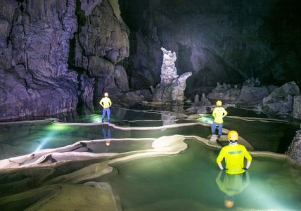 Tuyến Hang Đại Ả, hang Over, hang Pygmy