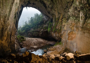 Rào Thương – Hang Én