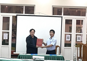 Lễ chuyển giao quyền sử dụng kết quả nhiệm vụ Khoa học và công nghệ “Nghiên cứu tác động thiên tai và con người ảnh hưởng lên tài nguyên Di sản Vườn quốc gia Phong Nha – Kẻ Bàng làm cơ sở đề xuất các giải pháp bảo tồn và phát triển: Tr...