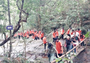 Điểm du lịch sinh thái và diễn giải môi trường Vườn thực vật – nơi giáo dục kĩ năng sống cho học sinh, sinh viên