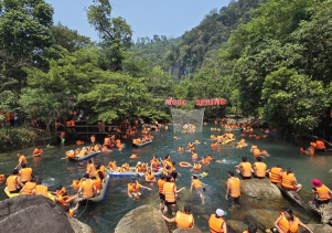 Vườn quốc gia Phong Nha – Kẻ Bàng đón hơn 41.000 lượt khách đến du lịch trong dịp nghỉ lễ 30/4 – 1/5