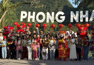 Lễ đón những vị khách đầu tiên đến tham quan di sản thiên nhiên thế giới VQG Phong Nha - Bẻ Bàng năm 2026