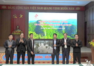 BQL VQG Phong Nha - Kẻ Bàng đón tiếp, làm việc với Thường trực Đảng uỷ xã Kim Phú, tỉnh Quảng Trị