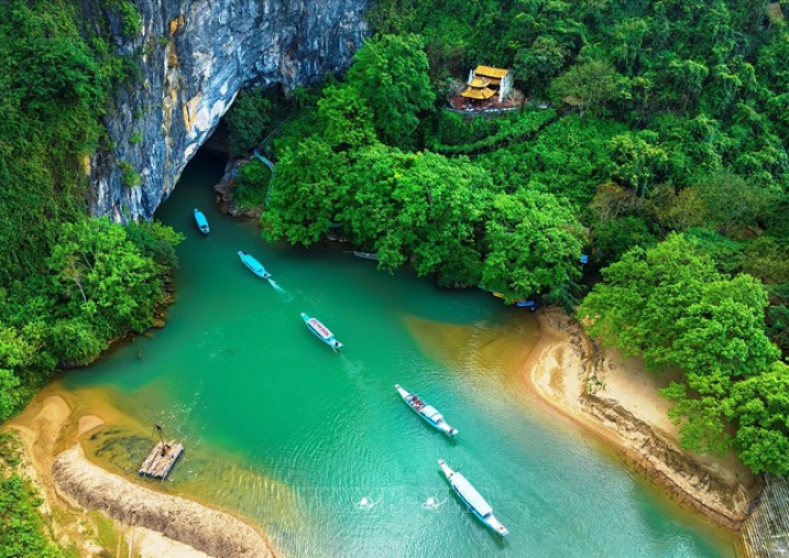 Phong Nha - Kẻ Bàng đẩy mạnh phát huy giá trị Di sản, phấn đấu tăng trưởng du lịch trên 10% và phát triển 1 - 2 sản phẩm mới năm 2026