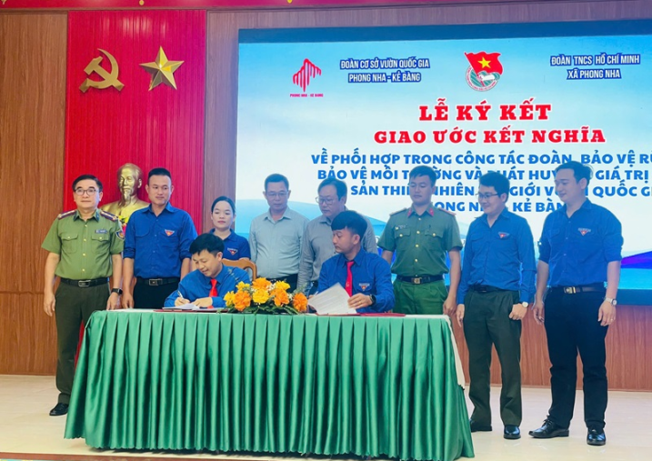 Tuổi trẻ VQG Phong Nha - Kẻ Bàng sôi nổi với chuỗi hoạt động kỷ niệm 95 năm Ngày thành lập Đoàn