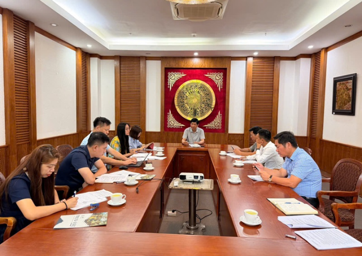 Ban quản lý Vườn quốc gia Phong Nha - Kẻ Bàng làm việc với Bộ Văn hóa, Thể thao và Du lịch về công tác tổ chức Lễ hội hang động năm 2027