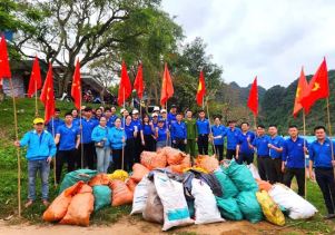 VQG Phong Nha - Kẻ Bàng tăng cường bảo vệ môi trường, chủ động ứng phó với biến đổi khí hậu