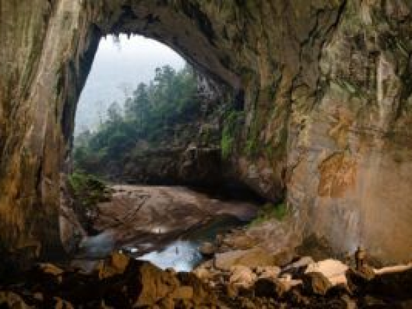 Rào Thương – Hang Én